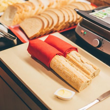 ברזיליה Cullinan Hplus Premium מראה חיצוני תמונה A panini press